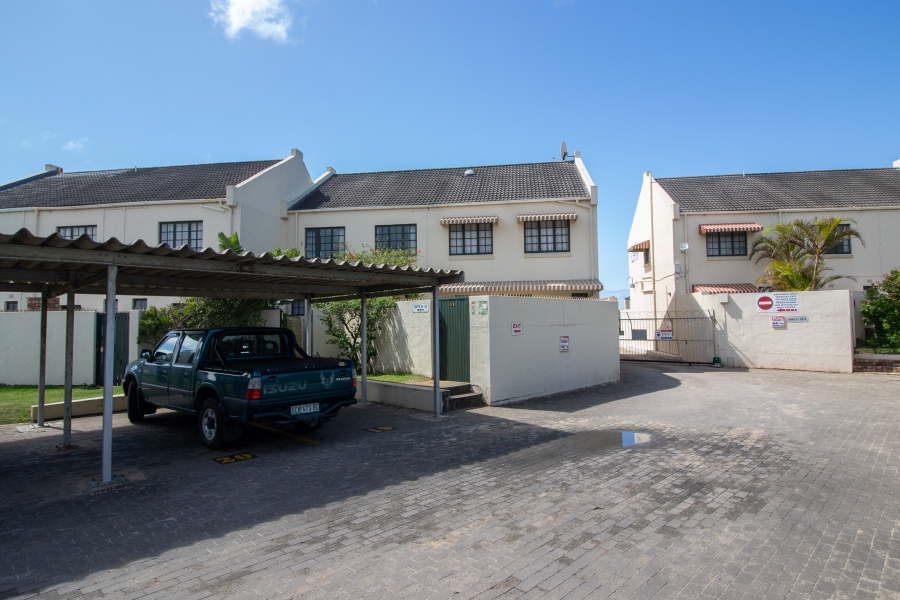 3 Bedroom Property for Sale in West Beach Eastern Cape